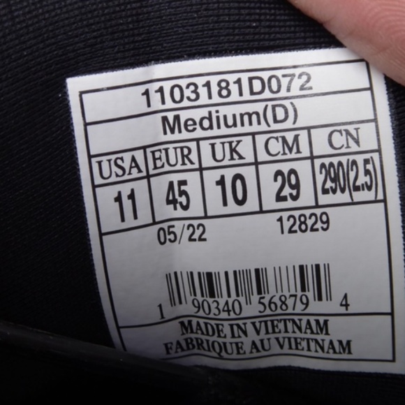 Brooks Addiction Walker 2 Mens Black Leather Walking Shoes Size 11D Worn Twice - Picture 9 of 9